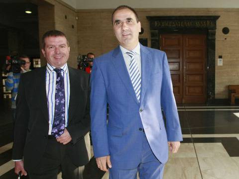 Искат 5 г. затвор и конфискация на половината имущество на Цветанов