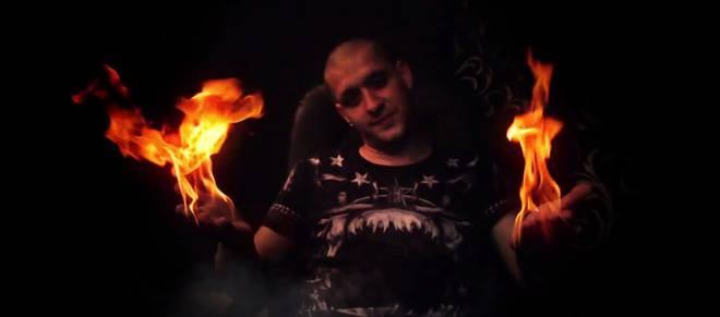 Hoodini с промо за „Burn Da Mic 2″