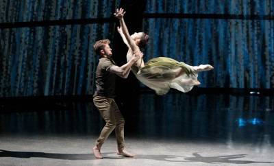 Това изпълнение на Amy и Travis заслужава да се изгледа