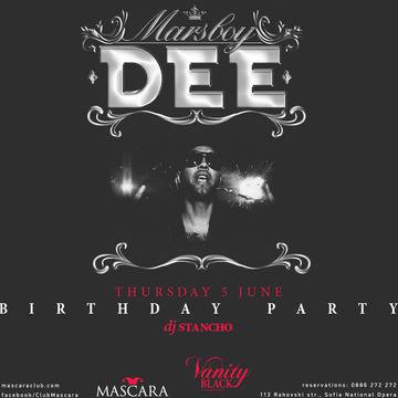 Ексцентричната рап звезда DEE и хост на Vanity Black взривява клуб Маскара за рождения си ден