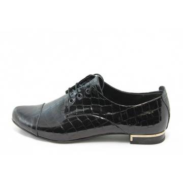 Дамски лачени обувки с връзки черни МИ 102 черноKP