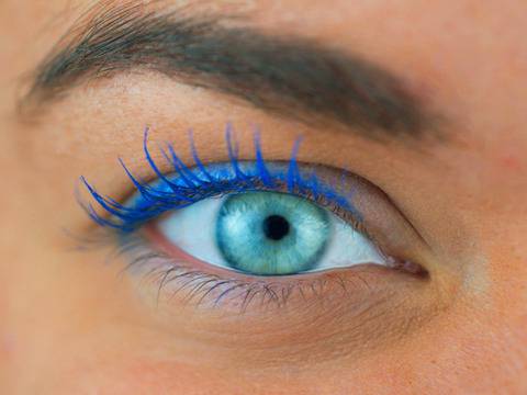 Подходящи цветове спирали за по-къси мигли