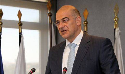 Гърция гони 100 000 имигранти