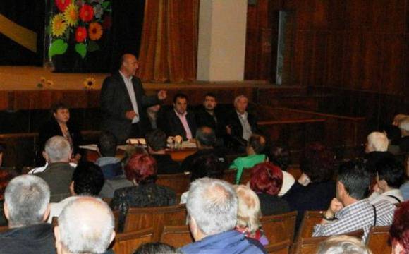 Алексиев: Жителите на Каблешково няма да копаят септични ями