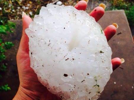 Гигантска градушка в САЩ