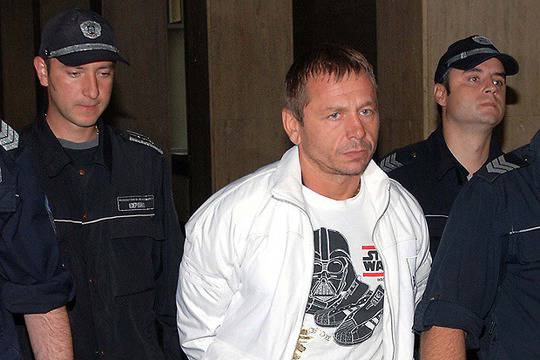 Взрив в дома на Демби!