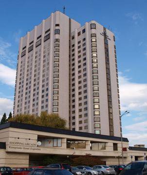 Ветко Арабаджиев купува Японския