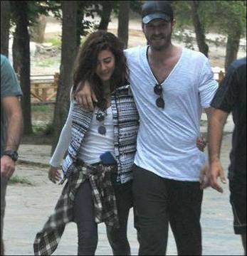 Башак Дизер: Щастлива съм с Къванч! (Още признания)