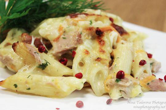 Макарони с риба тон на фурна