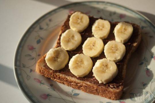 Филия с шоколад и банан