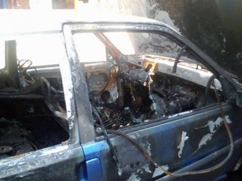 Лек автомобил изгоря напълно в Стара Загора