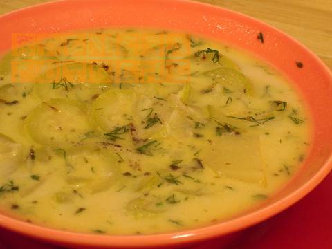 Баварска супа от тиквички