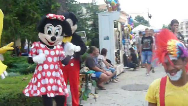 Най-щастливият ден в Равда е с Мики Маус ….детският кът (..Конкурс „Happy (Pharrell Williams) Слънчев Бряг, Несебър и Равда“)
