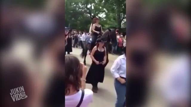 Топ 10 Смешни клипове – юли, 2014