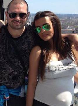 Ето я и бременната Аделина Димитрова! Направо е неузнаваема!