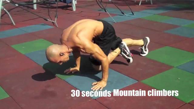 Фитнес в къщи – Как да направим коремни мускули за 3 минути на ден