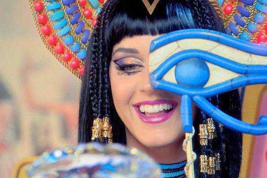 Как Кейти Пери може да помогне да успокоите бебето си