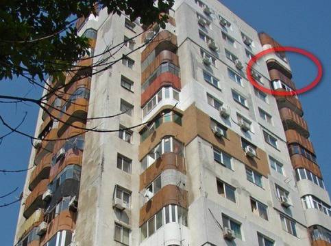 Ужасна трагедия! Млад мъж се самоуби, като скочи от 15-я етаж!