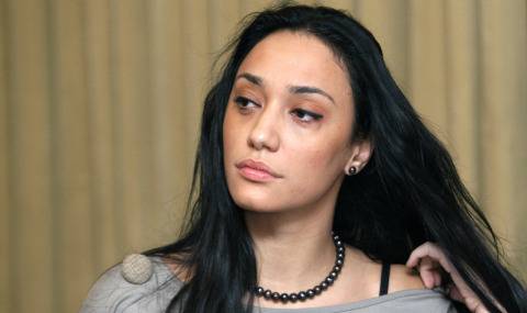 Мария Илиева и Криско срещу Мика