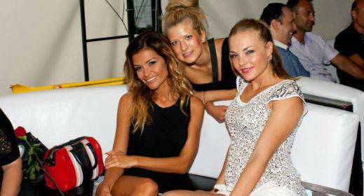 Надя на Коцето е бременна