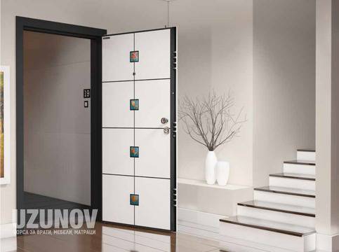 Сигурност за вашия дом с блиндирани врати от борса Узунов