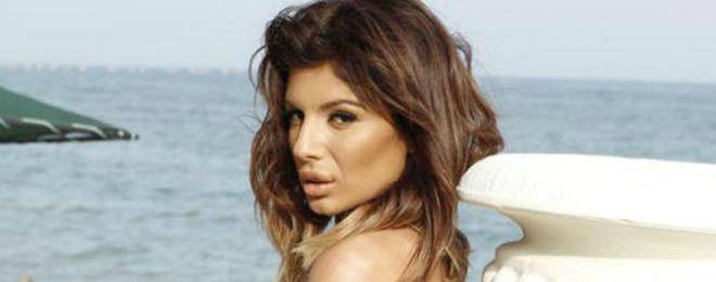 Алекс Арабаджиева – майчинството я разхубави