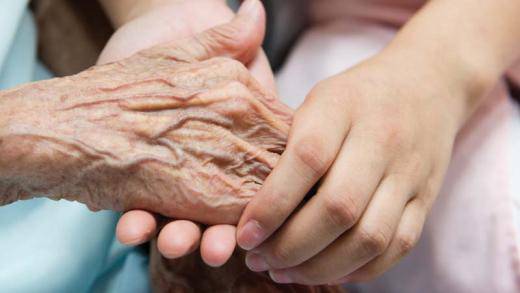 Социални грижи за възрастни, болни и самотни хора – Агенция Елпида