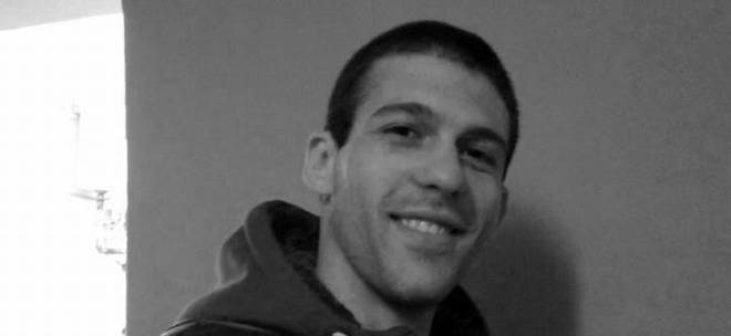 „Луда надпревара“ е новия трак на Mi7aka