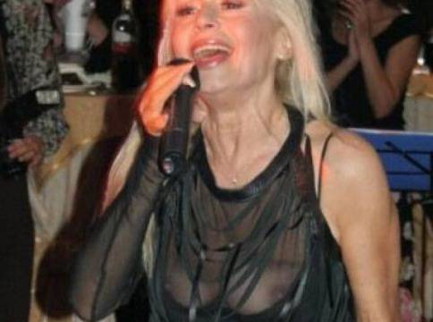 Лили Иванова ще съди Преслава и Глория