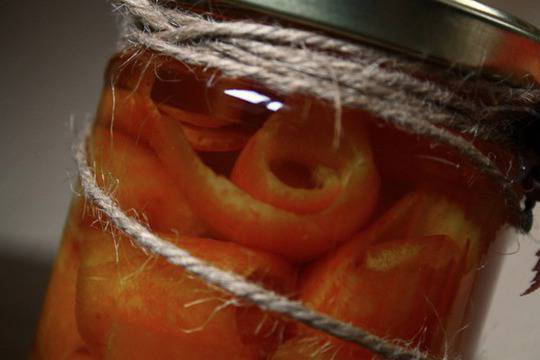 Сладко от портокалови кори