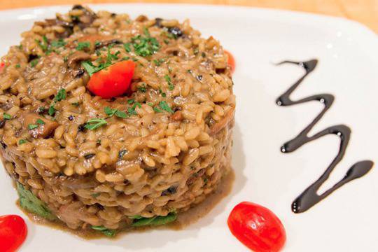 Ризото с гъби и магданоз