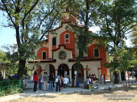 Какво честваме на Малка Богородица