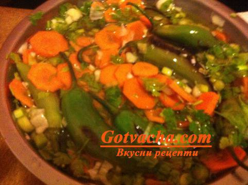 Мариновани люти чушки