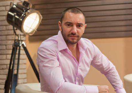 Антон Хекимян си счупи носа