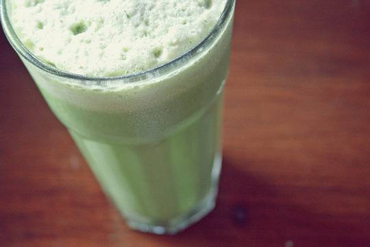 Смути от зелени ябълки здравословно