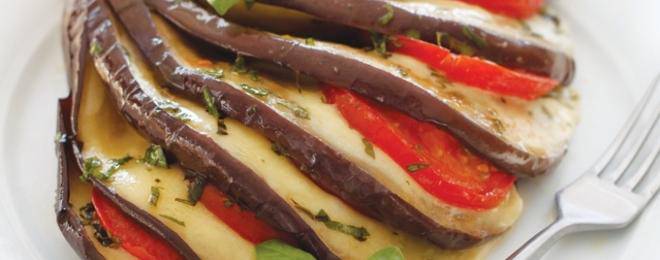 Мексиканско ястие с патладжани, люти чушлета и паста