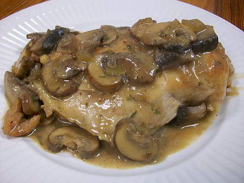 Лесна рецепта за пиле фрикасе