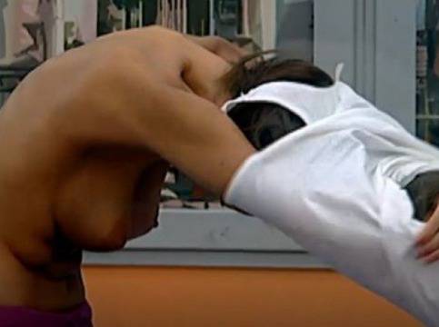 Ето ги циците на Линдарева