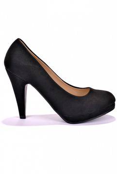 Черни велурени токчета Краси