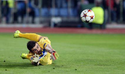 Как Владо Стоянов спаси дузпа на Роналдо и какво му каза Касийяс за Лудогорец – отговорът на вратаря