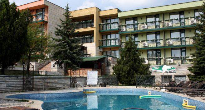 Пчелински минерални бани оферти. СПА оферти хотел Виталис