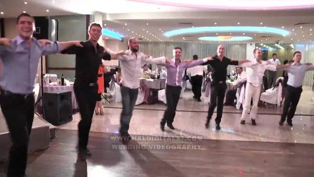 Уникално Българско Хоро