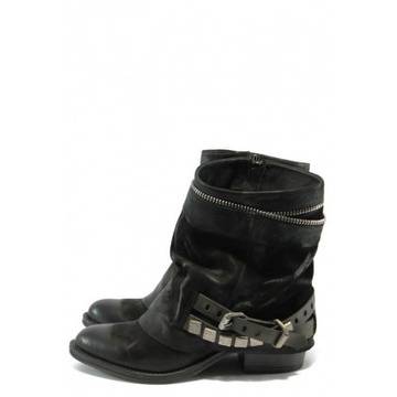 Дамски боти черни равни ИО 1510 черниKP