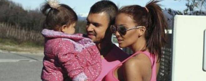 Никол Божинова влуди Facebook