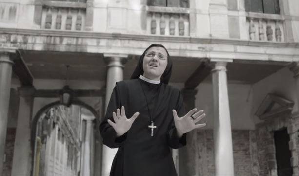 Италианската пееща монахиня записа кавър по песен на Мадона