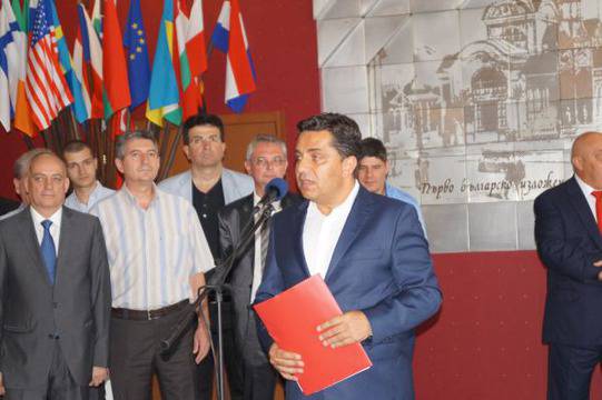 Търновалийски откри редовна приемна в Пловдив