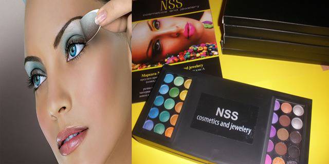 Професионална грим палитра от сенки и ружове на ТОП цена!