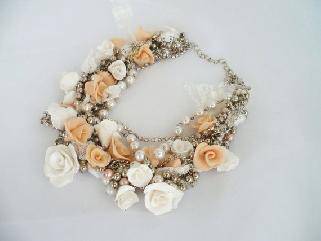 Градина от нежни рози