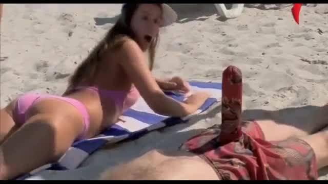 Страхотна шега на плажа !