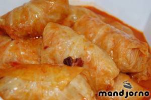 Постни зелеви сарми